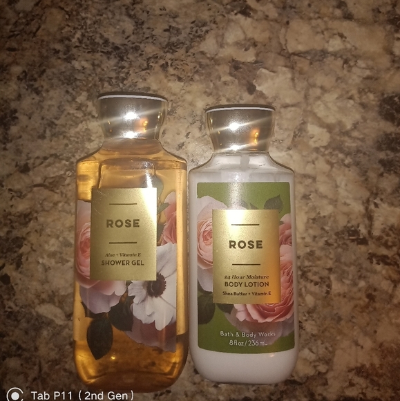 Bath & Body Works Rose Shower Gel and Body Lotion Set. New. - Picture 3 of 5